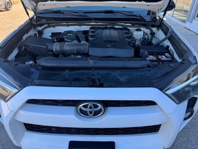 JTEBU5JR3G5305556 - 2016 TOYOTA 4RUNNER SR5/SR5 PREMIUM Blanc photo 8