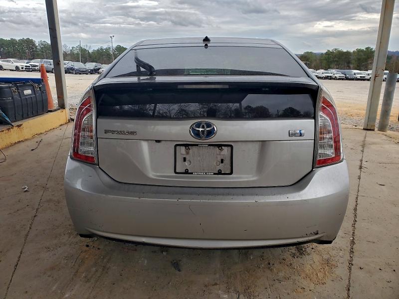 JTDKN3DU2E0382113 - 2014 TOYOTA PRIUS Plata foto 6