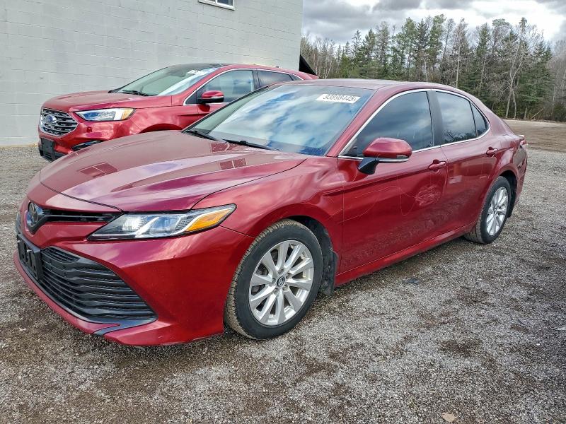 4T1B11HK2JU503598 - 2018 TOYOTA CAMRY L RED photo 1