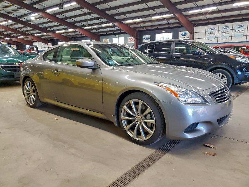 JNKCV64EX8M115991 - 2008 INFINITI G37 BASE GRAY photo 4