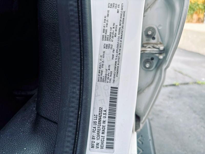 1C6RREFG8NN425322 - 2022 RAM 1500 BIG HORN/LONE STAR WHITE photo 10