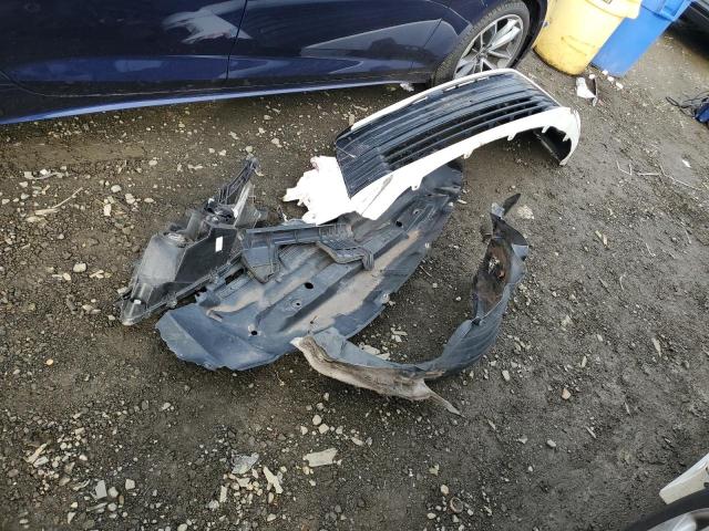 5TDKZ3DC8JS926813 - 2018 TOYOTA SIENNA LE თეთრი ფოტო 13