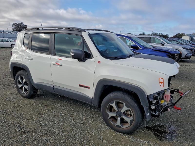 ZACNJBC1XLPL66918 - 2020 JEEP RENEGADE TRAILHAWK WHITE photo 4