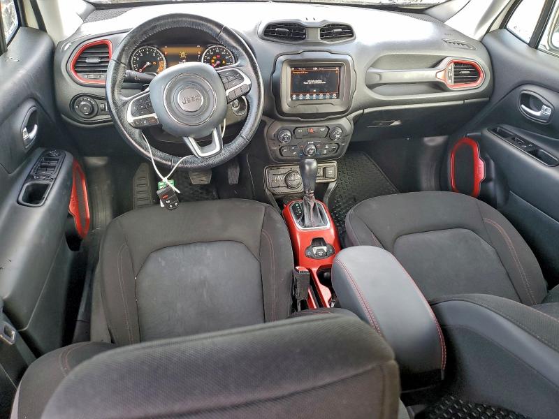 ZACNJBC1XLPL66918 - 2020 JEEP RENEGADE TRAILHAWK WHITE photo 8