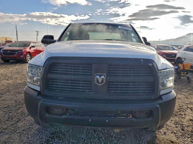 3C6TD5H26CG283466 - 2012 DODGE RAM 2500 ST WHITE photo 5