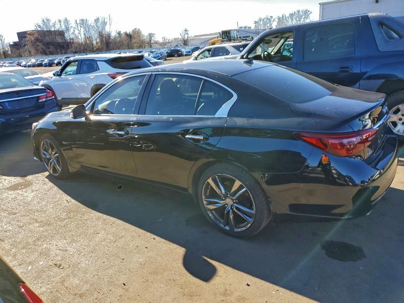 JN1EV7AR3KM591498 - 2019 INFINITI Q50 LUXE BLACK photo 2