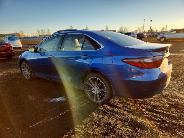 4T1BF1FK6GU556222 - 2016 TOYOTA CAMRY LE BLUE photo 2