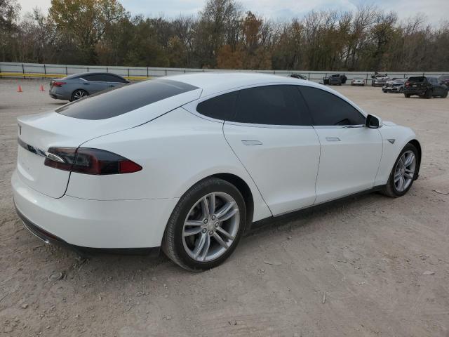 5YJSA1BC2DFP10222 - 2013 TESLA MODEL S Սպիտակ լուսանկար 3