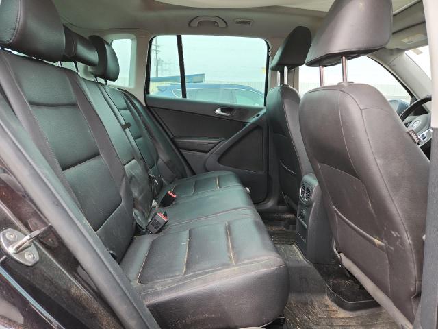 WVGBV7AX2CW504237 - 2012 VOLKSWAGEN TIGUAN S BLACK photo 11