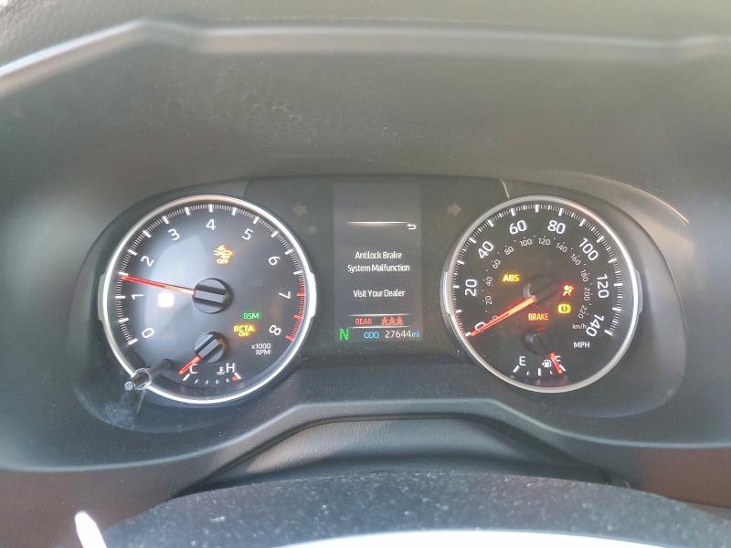 2T3P1RFVXMW146037 - 2021 TOYOTA RAV4 XLE GRAY photo 9