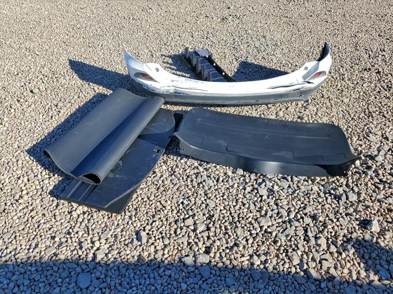 JTMZFREV7HJ138011 - 2017 TOYOTA RAV4 LE WHITE photo 13