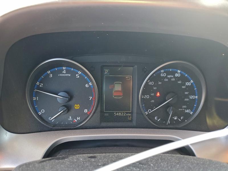 JTMZFREV7HJ138011 - 2017 TOYOTA RAV4 LE WHITE photo 9