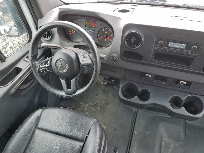 W1Y4EBHY3MT067636 - 2021 MERCEDES-BENZ SPRINTER 2500 WHITE photo 8