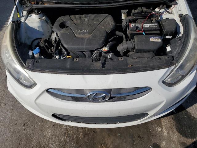 KMHCT5AEXHU313620 - 2017 HYUNDAI ACCENT SE WHITE photo 11