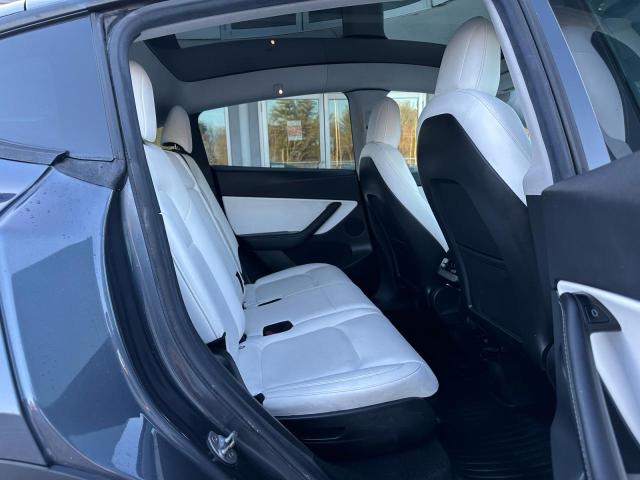 5YJYGAEE3MF144318 - 2021 TESLA MODEL Y GRAY photo 6