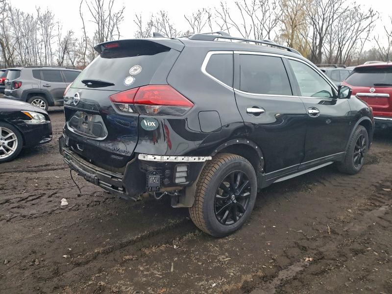 5N1AT2MV1JC799005 - 2018 NISSAN ROGUE S BLACK photo 3