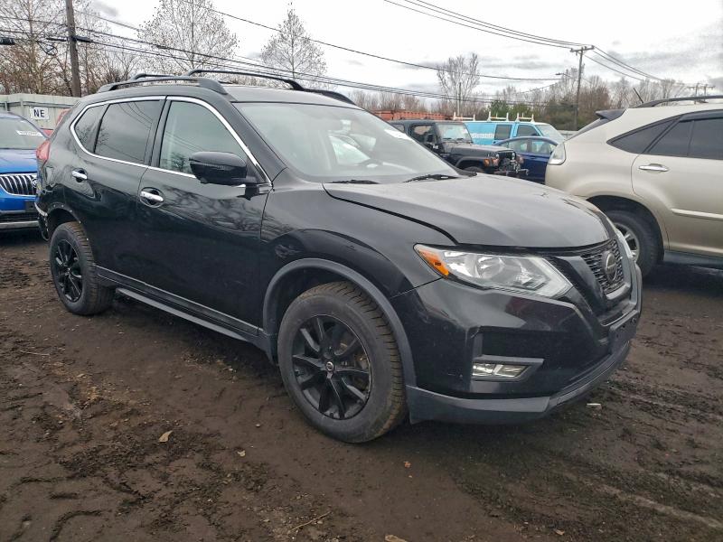 5N1AT2MV1JC799005 - 2018 NISSAN ROGUE S BLACK photo 4