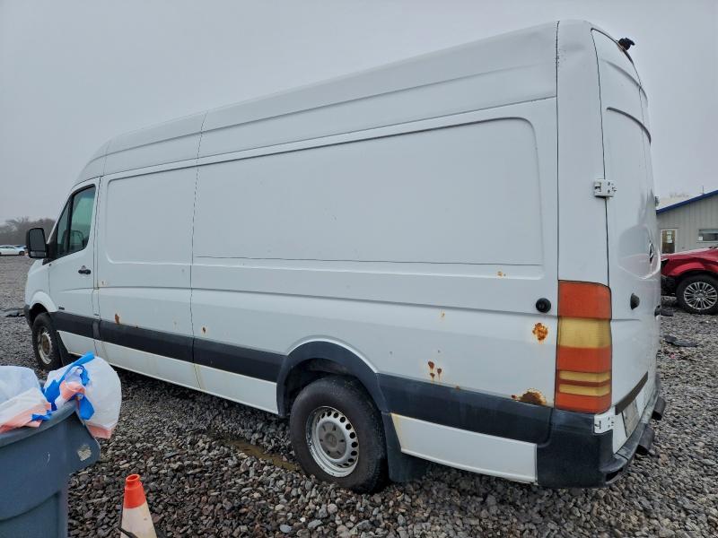 WD3PE8CCXB5525927 - 2011 MERCEDES-BENZ SPRINTER 2500 თეთრი ფოტო 2