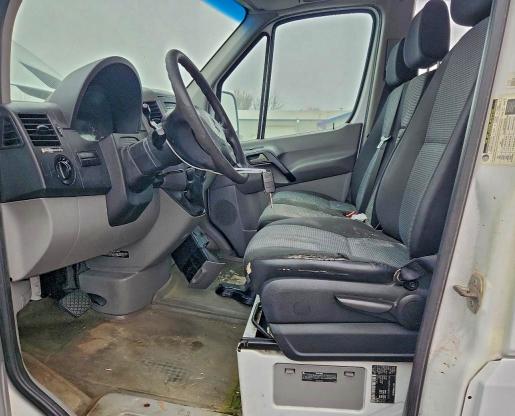 WD3PE8CCXB5525927 - 2011 MERCEDES-BENZ SPRINTER 2500 თეთრი ფოტო 7