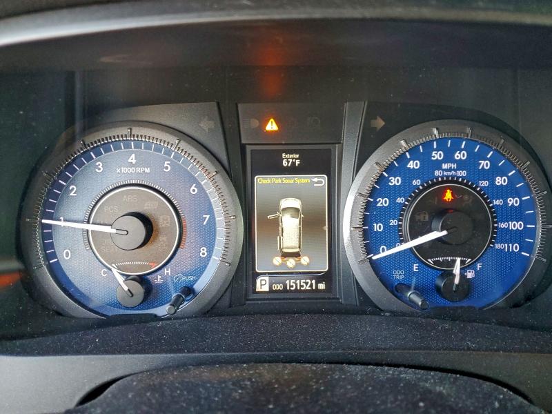 5TDDZ3DC8HS152243 - 2017 TOYOTA SIENNA XLE თეთრი ფოტო 9