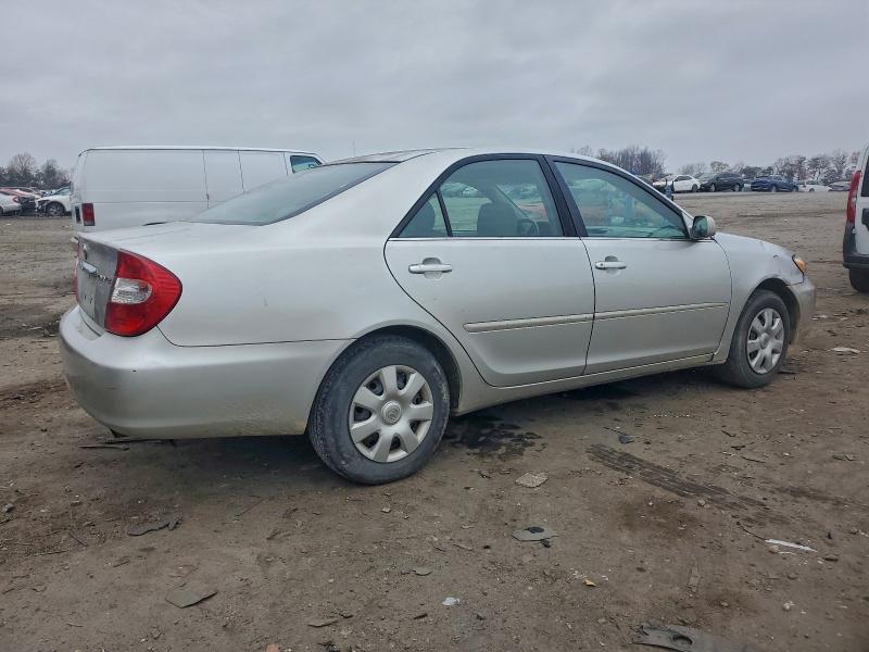 4T1BE30K74U917587 - 2004 TOYOTA CAMRY LE SILVER photo 3