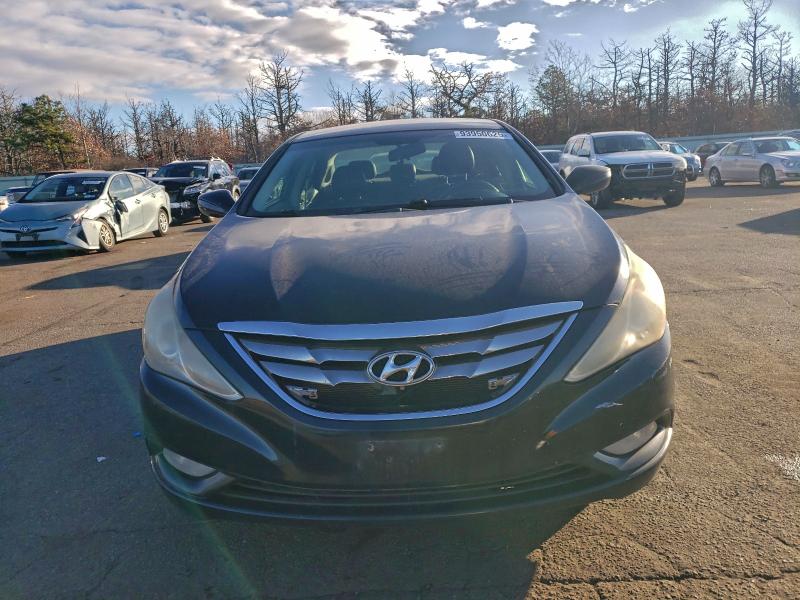 5NPEC4AC3BH251209 - 2011 HYUNDAI SONATA SE BLACK photo 5