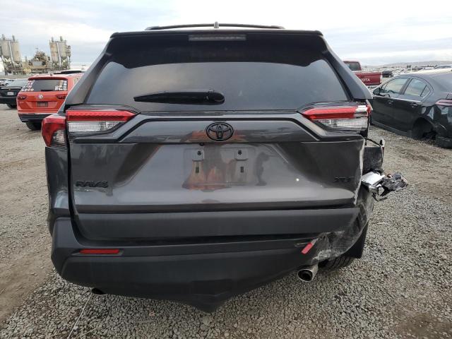 2T3W1RFV3PW241457 - 2023 TOYOTA RAV4 XLE CHARCOAL photo 6
