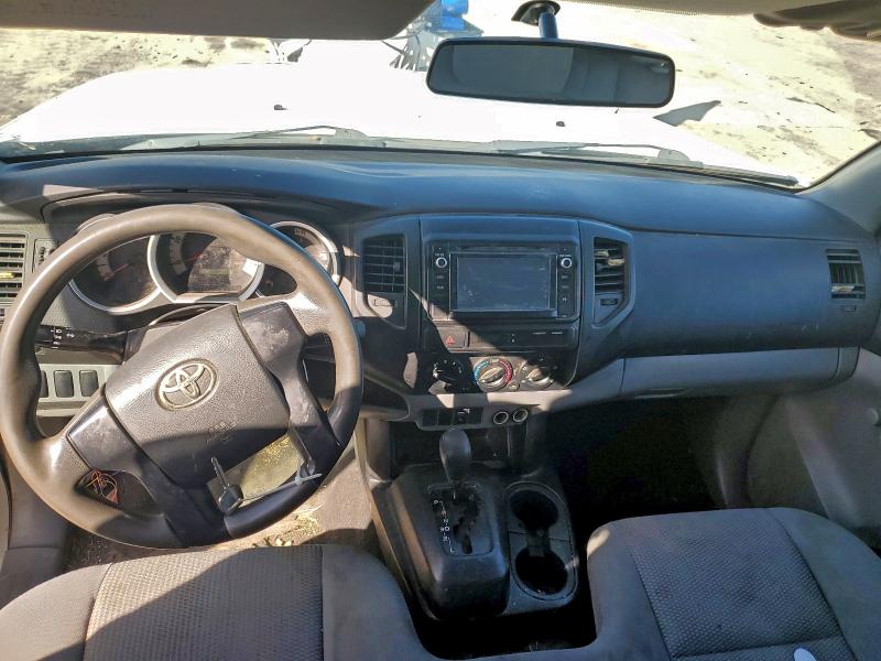 5TFNX4CN2EX038022 - 2014 TOYOTA TACOMA WHITE photo 8