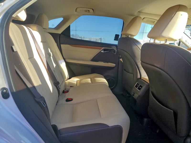 2T2BZMCA7KC199918 - 2019 LEXUS RX 350 BASE Biały zdjęcie 11