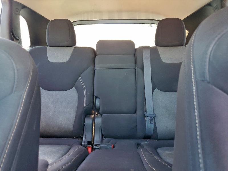 1C4PJLAB3HW535801 - 2017 JEEP CHEROKEE SPORT RED photo 10