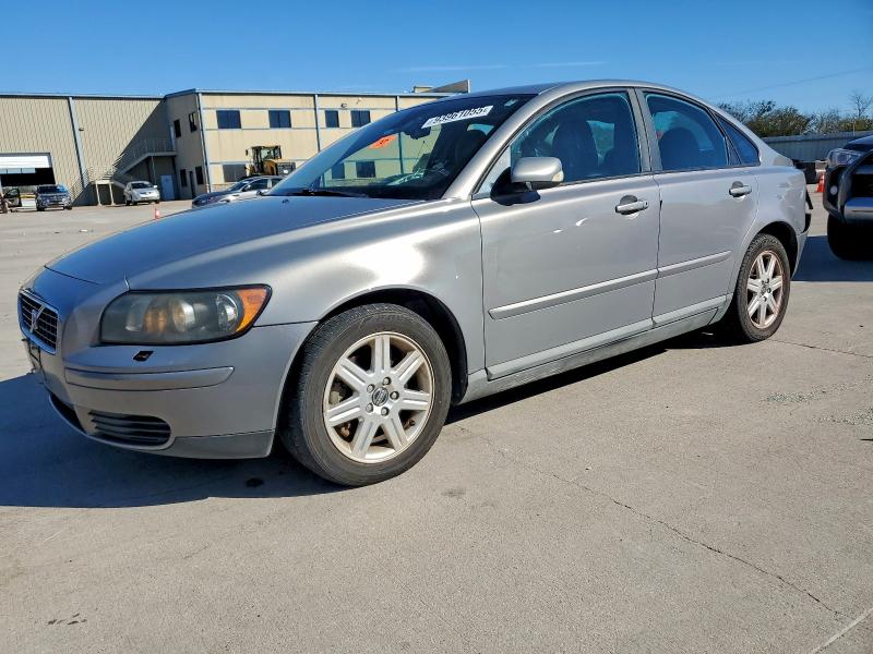 2006 VOLVO S40 2.4I, 
