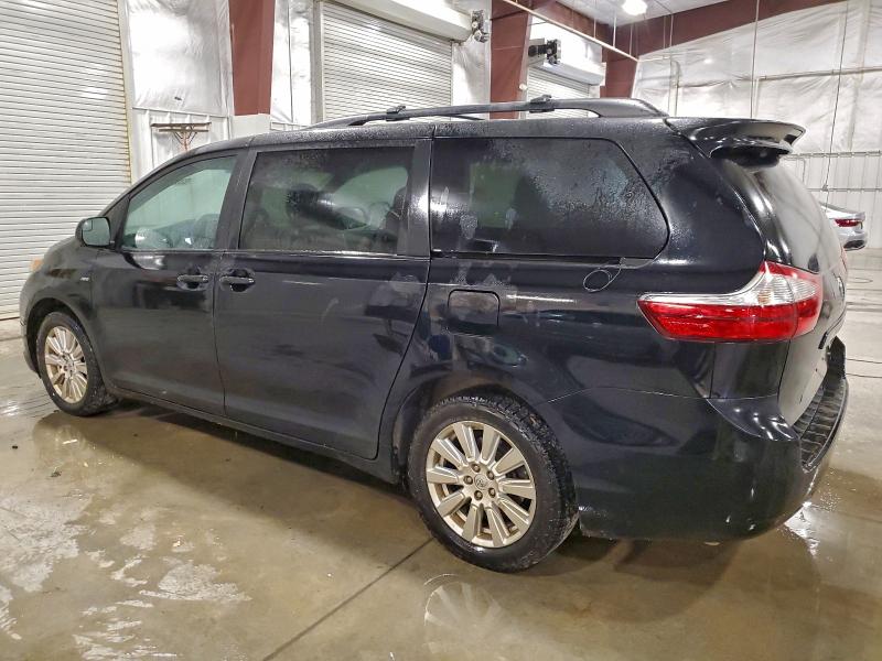 5TDJZ3DC2HS162155 - 2017 TOYOTA SIENNA LE 黑色 照片 2