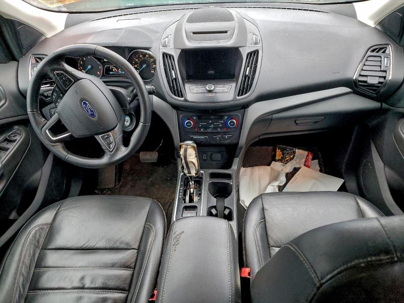 1FMCU9HD5JUB44937 - 2018 FORD ESCAPE SEL Bleu photo 8