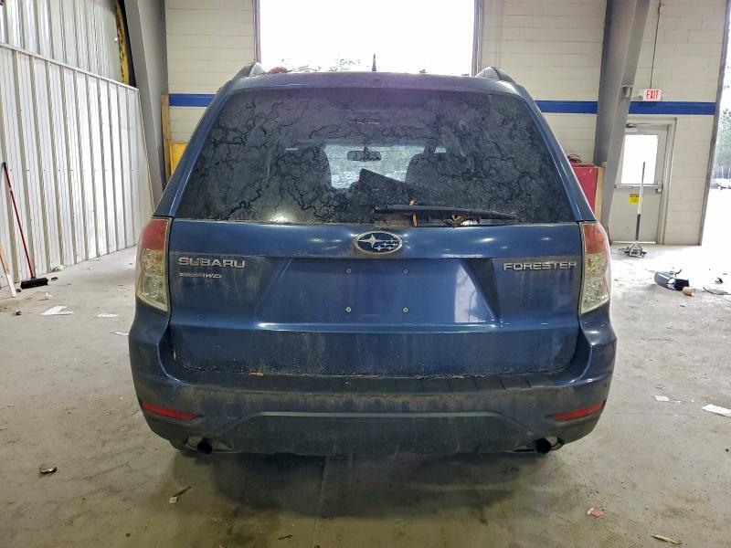 JF2SHBDC7CH409721 - 2012 SUBARU FORESTER 2.5X PREMIUM BLUE photo 6