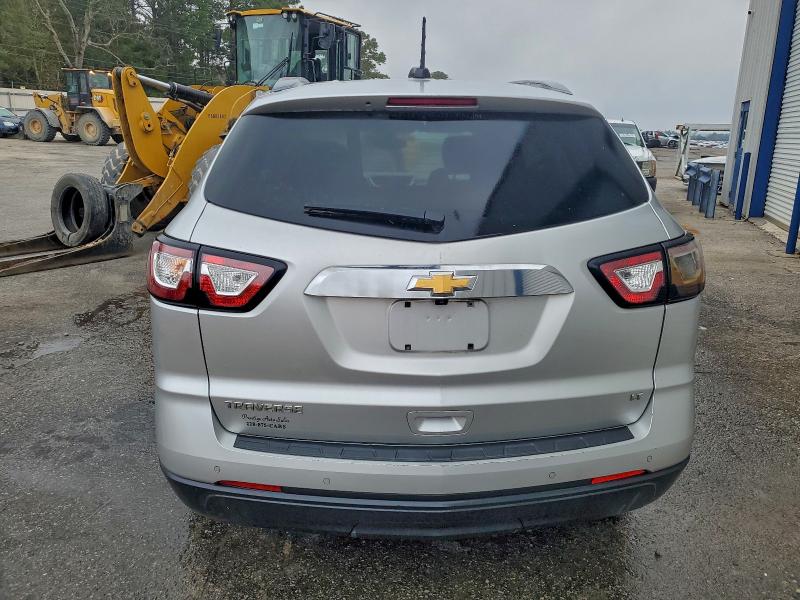 1GNKRGKD5HJ287906 - 2017 CHEVROLET TRAVERSE LT 银色 照片 6
