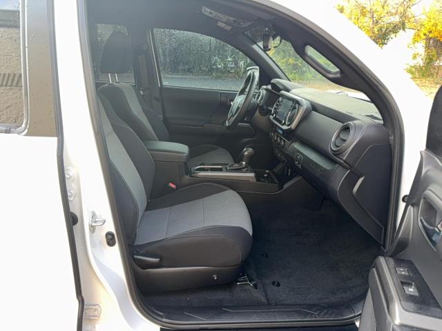 3TMCZ5AN2PM618731 - 2023 TOYOTA TACOMA DOUBLE CAB Weiß Foto 5