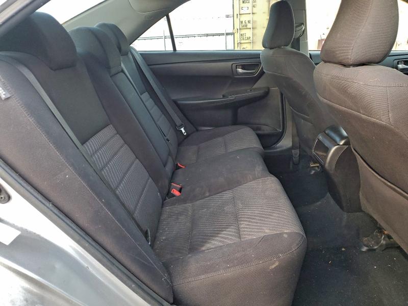 4T4BF1FK1GR538023 - 2016 TOYOTA CAMRY LE SILVER photo 10