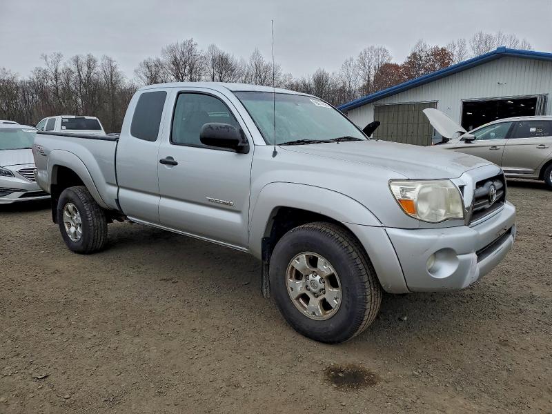 5TEUU42N37Z366941 - 2007 TOYOTA TACOMA ACCESS CAB ვერცხლისფერი ფოტო 4