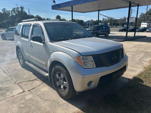 2005 NISSAN PATHFINDER LE, 