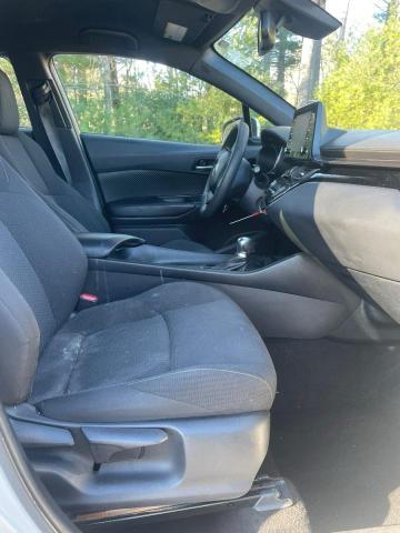 NMTKHMBX8KR089768 - 2019 TOYOTA C-HR XLE Blanco foto 5