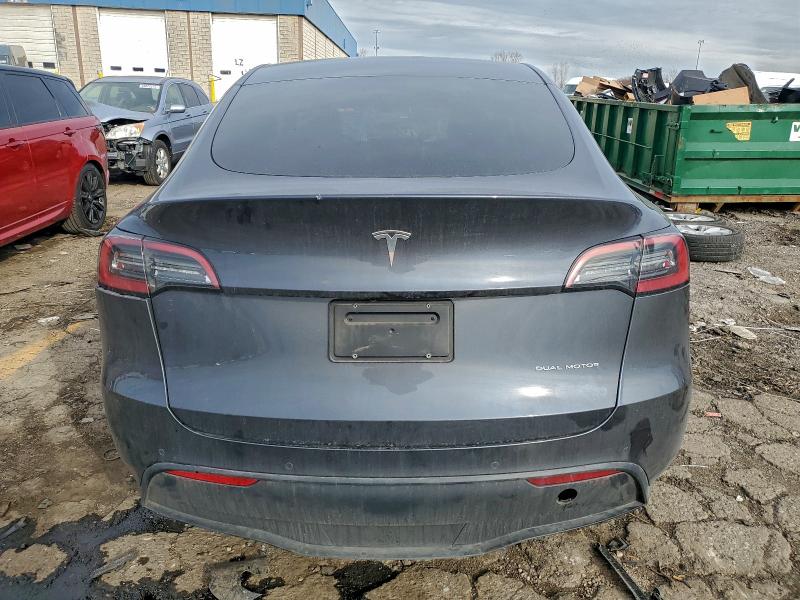 5YJYGDEE9MF260446 - 2021 TESLA MODEL Y GRAY photo 6