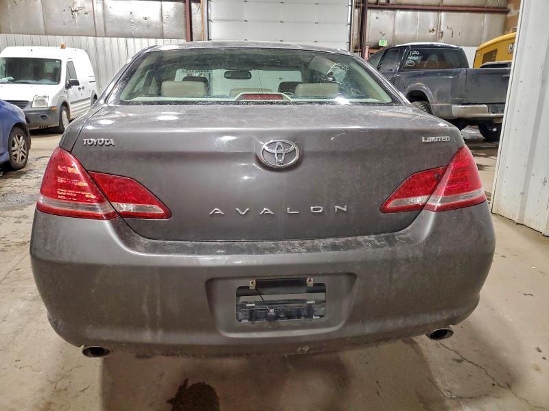 4T1BK36B26U129027 - 2006 TOYOTA AVALON XL GRAY photo 6
