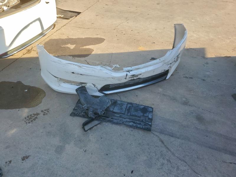 1HGCR3F83FA019583 - 2015 HONDA ACCORD EXL WHITE photo 12