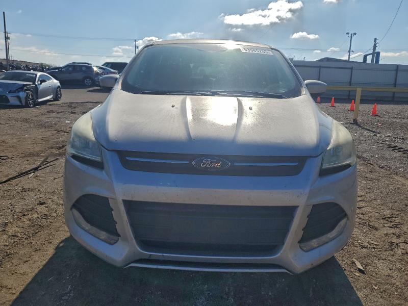 1FMCU9GX7GUA85488 - 2016 FORD ESCAPE SE SILVER photo 5