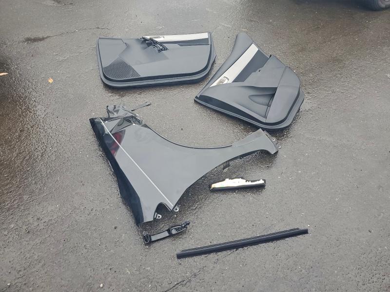 2T1BURHE8JC091818 - 2018 TOYOTA COROLLA L შავი ფოტო 12