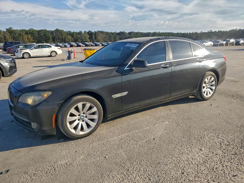 2011 BMW 750 I, 