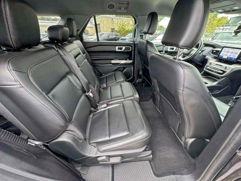 1FMSK8DH4NGA82309 - 2022 FORD EXPLORER XLT BLACK photo 6