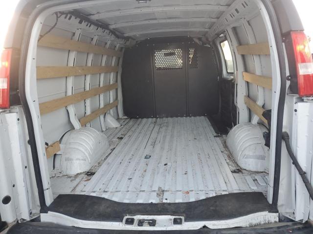 1GCWGAFP8R1188760 - 2024 CHEVROLET EXPRESS G2 WHITE photo 11