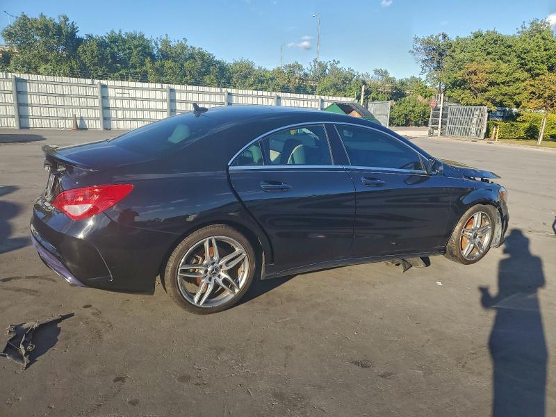 WDDSJ4EBXJN608173 - 2018 MERCEDES-BENZ CLA 250 黑色 照片 3