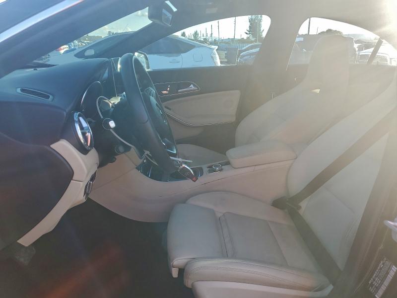 WDDSJ4EBXJN608173 - 2018 MERCEDES-BENZ CLA 250 黑色 照片 7